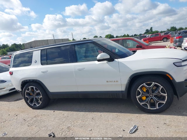Rivian R1s 2024 7PDSGABA4RN038484 Image 13