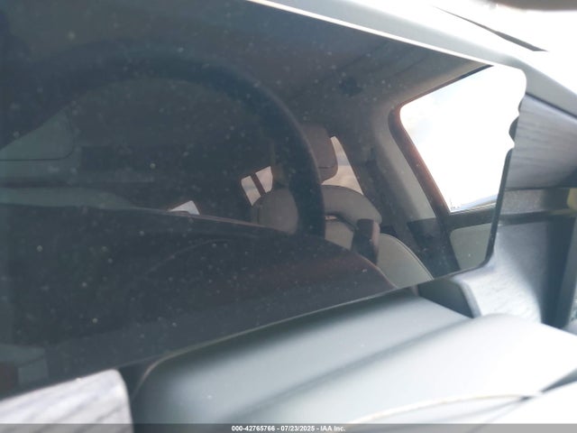 Rivian R1s 2024 7PDSGABA4RN038484 Image 18
