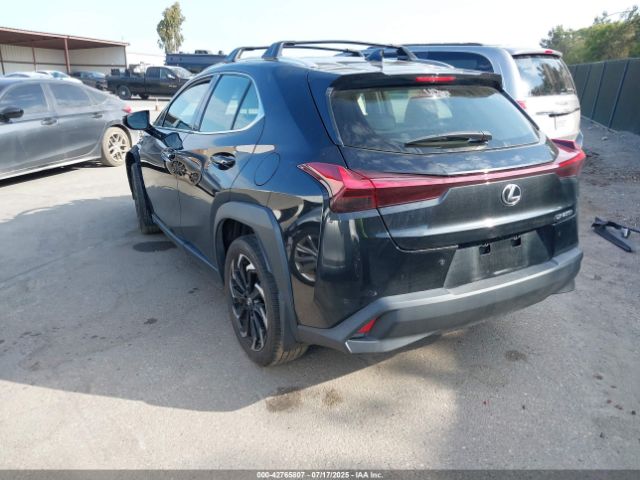 2023 LEXUS UX 250H JTHX6JBH0P2144604 Photo 2