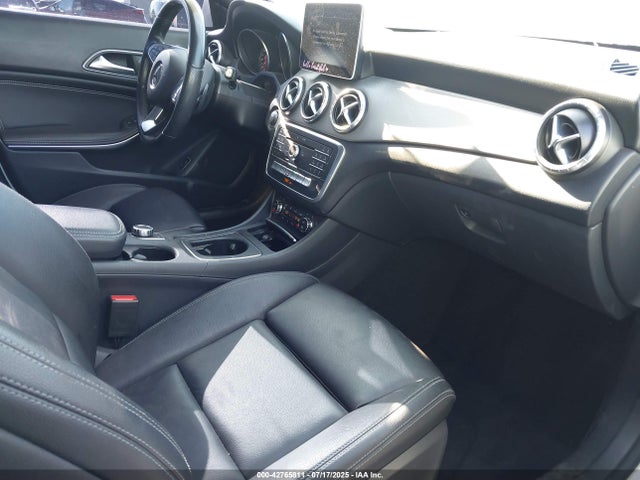 Mercedes-Benz m270 2019 WDDSJ4EB9KN729245 Image 5