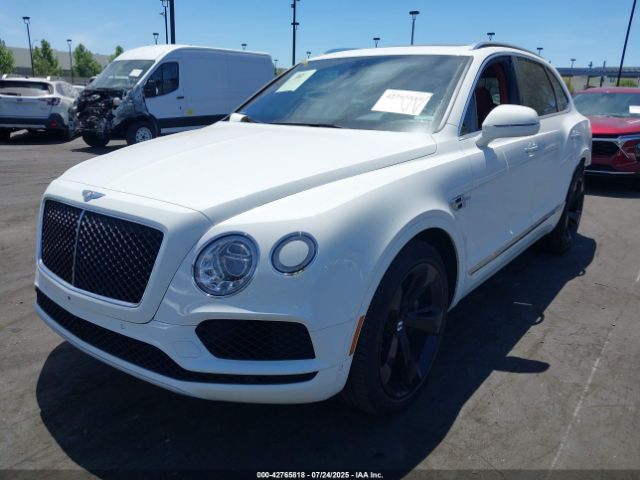 2020 BENTLEY BENTAYGA SJAAM2ZV8LC028359 Photo 1