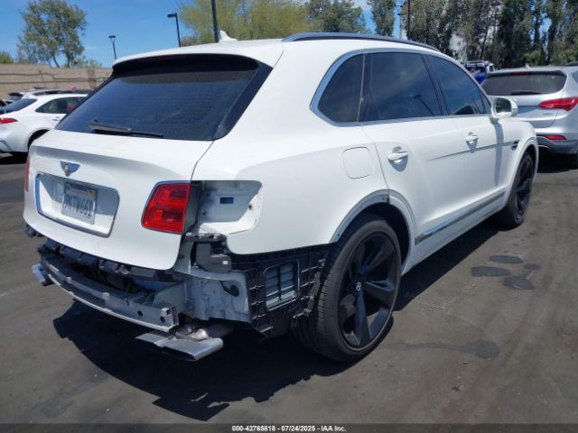 2020 BENTLEY BENTAYGA SJAAM2ZV8LC028359 Photo 3