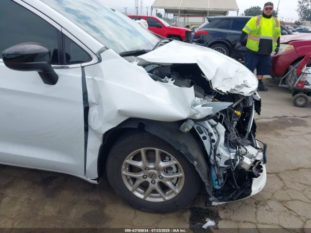 2024 CHRYSLER VOYAGER 2C4RC1CGXRR106794 Photo 5