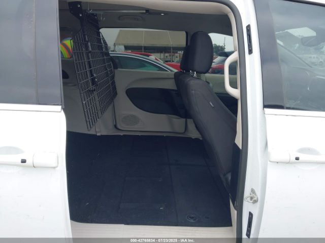 2024 CHRYSLER VOYAGER 2C4RC1CGXRR106794 Photo 7
