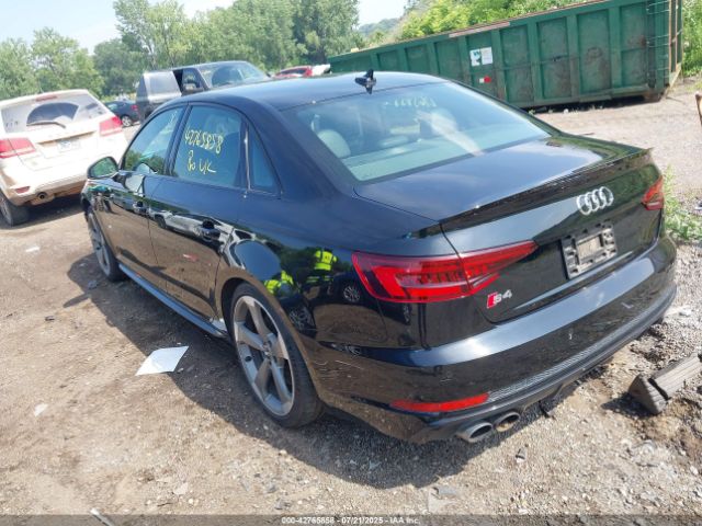 2018 AUDI S4 WAUC4AF41JA090012 Photo 2