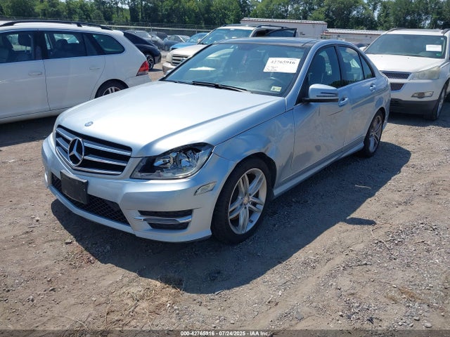 WDDGF8AB0EA963550 Mercedes-Benz C-Class