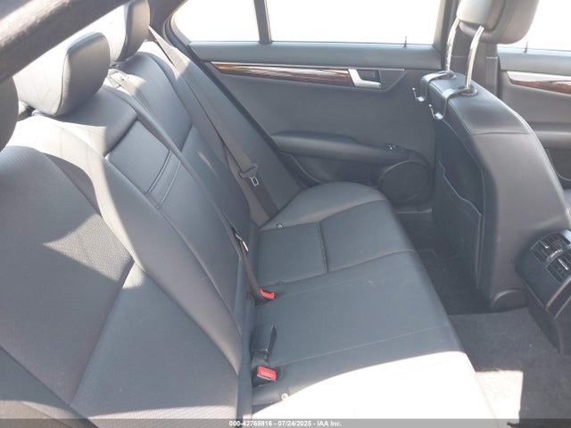 WDDGF8AB0EA963550 Mercedes-Benz C-Class