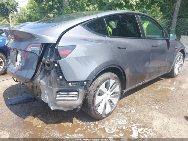 2023 TESLA MODEL Y 7SAYGDED7PF947357 Photo 3