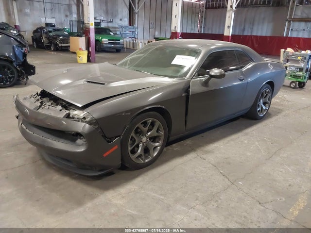 42765957 :رقم المزاد ، 2C3CDZAGXGH249983 vin ، 2016 Dodge Challenger Sxt مزاد بيع