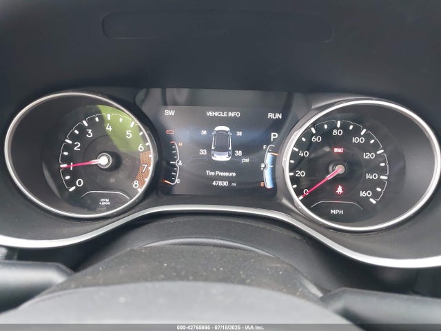 3C4NJCBB1LT169325 Jeep 2020