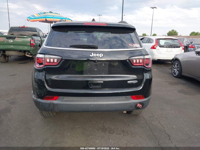3C4NJCBB1LT169325 Jeep 2020