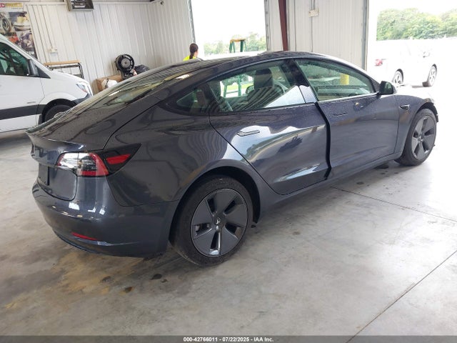 2023 TESLA MODEL 3 5YJ3E1EA4PF414013 Photo 3