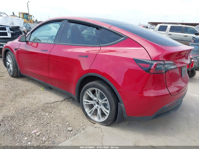 2021 TESLA MODEL Y 5YJYGDEE3MF303694 Photo 2