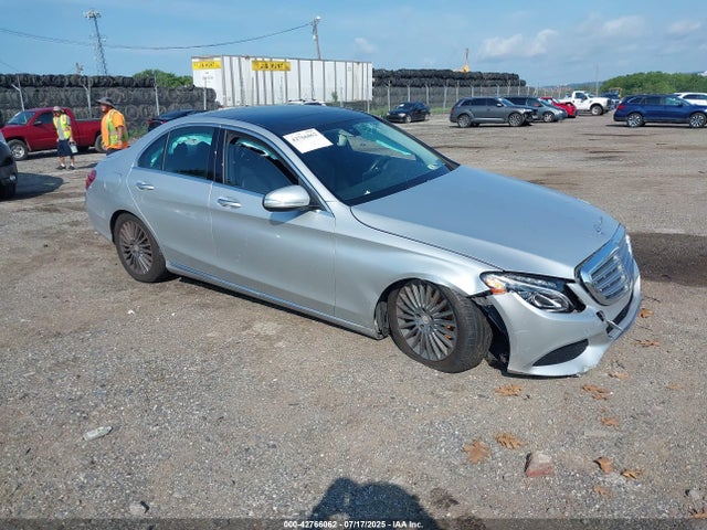 2015 MERCEDES-BENZ C 300 55SWF4KB2FU032942