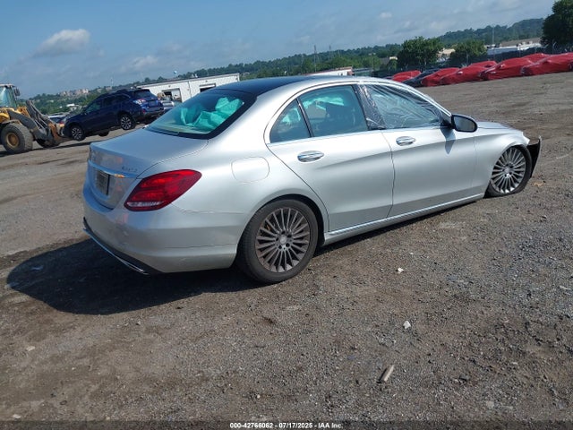 2015 MERCEDES-BENZ C 300 55SWF4KB2FU032942 Photo 3