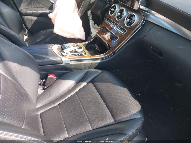 2015 MERCEDES-BENZ C 300 55SWF4KB2FU032942 Photo 4