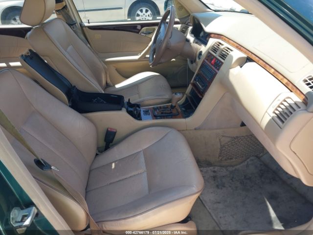 2000 MERCEDES-BENZ E 320 WDBJF65J8YB023371 Photo 4