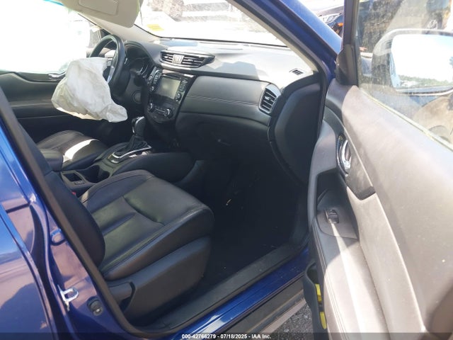 JN8AT2MV6HW007853 Nissan Rogue