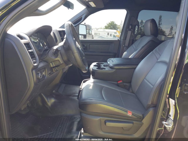 RAM 5500 Chassis Tradesman/slt 2024 3C7WRMFLXRG112017 Image 7