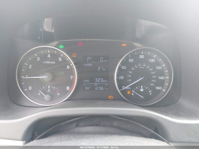 KMHD84LF0HU182977 Hyundai 2017