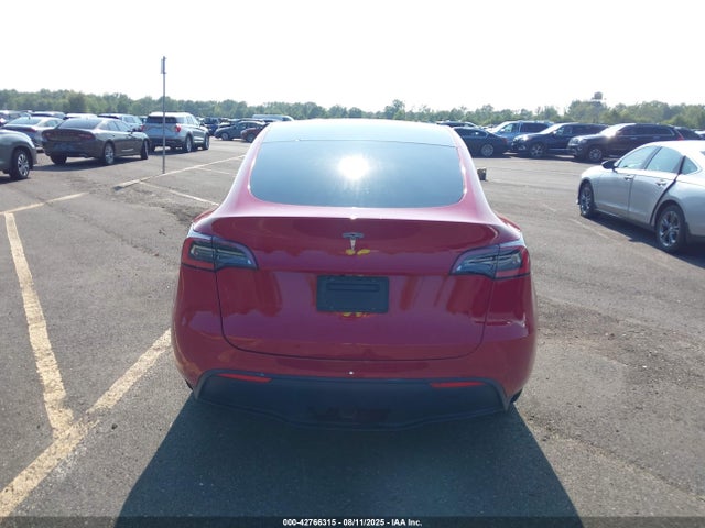 5YJYGDEE5MF102850 Tesla 2021