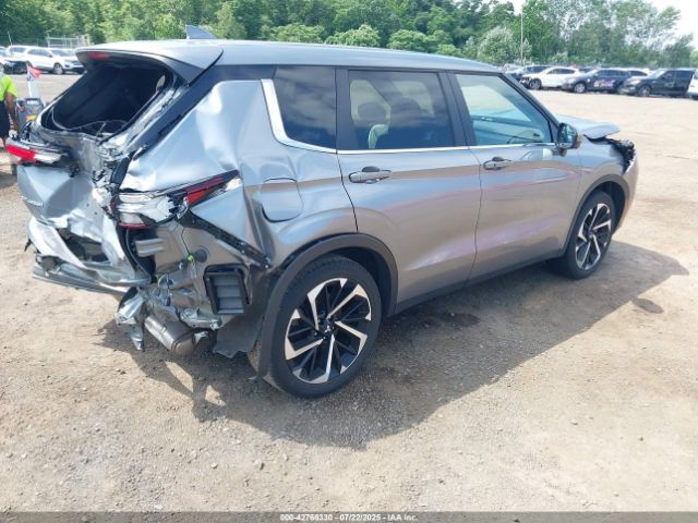 2023 MITSUBISHI OUTLANDER JA4J4UA85PZ058108 Photo 3