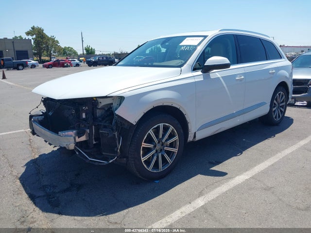 2017 AUDI Q7 WA1LAAF73HD029933 Photo 1