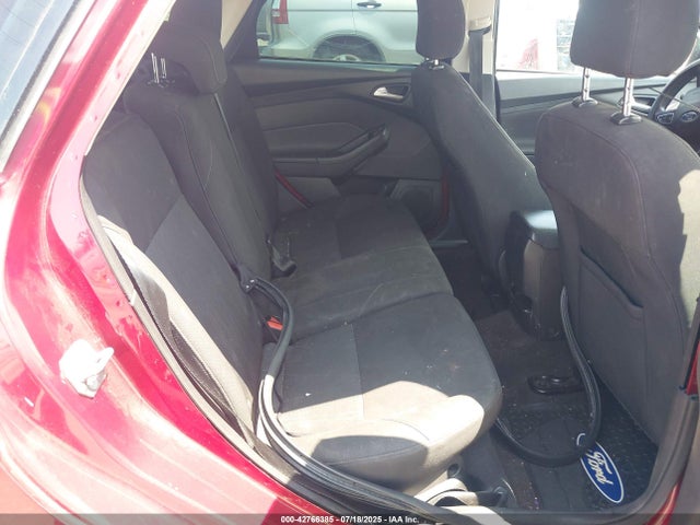 1FADP3K25FL326970 Ford 2015