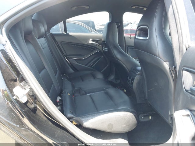 Mercedes-Benz m270 2018 WDDSJ4EB2JN551354 Image 8