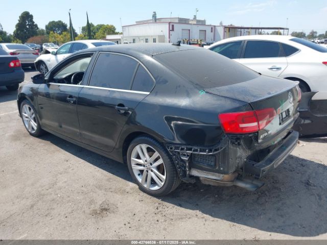2015 VOLKSWAGEN JETTA 3VWL17AJ7FM307632 Photo 2