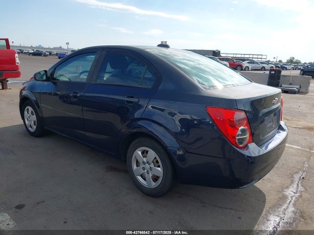 1G1JA5SH9F4113361 Chevrolet luw