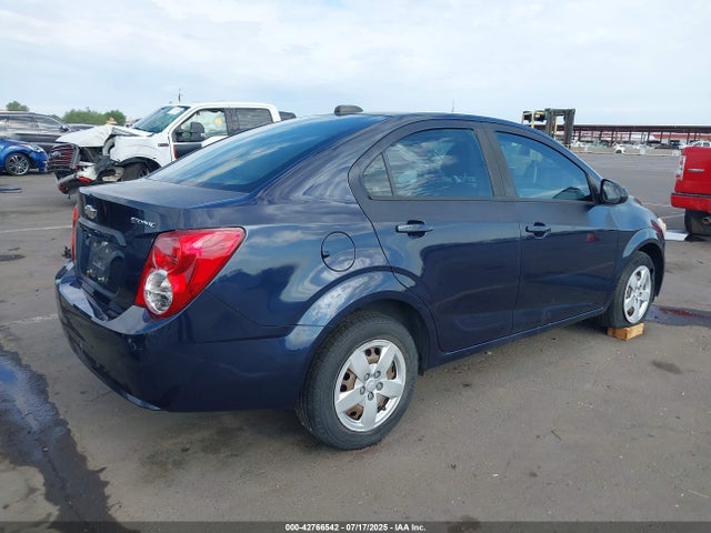 1G1JA5SH9F4113361 Chevrolet luw