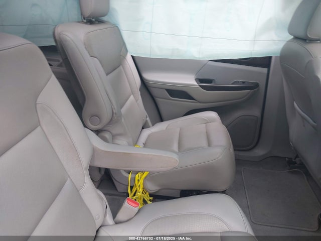 1GKKNULS8HZ162694 GMC lgx - di: direct injection, vvt: variable valve timing, alum, gen 2