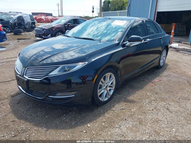 Lincoln 2016 2016 3LN6L2G92GR625037 Image 2