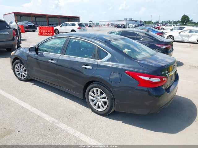 1N4AL3AP5HC221862 Nissan 2017
