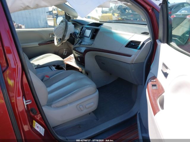 2012 TOYOTA SIENNA 5TDYK3DC4CS270336 Photo 4