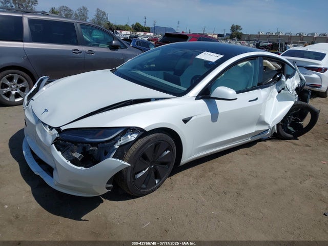 2025 TESLA MODEL 3 5YJ3E1EA8SF966400 Photo 1