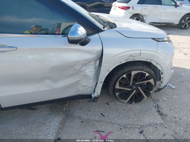 2022 MITSUBISHI OUTLANDER JA4J3UA81NZ047459 Photo 5