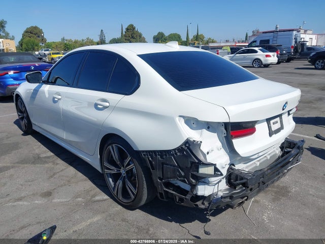 3MW5R1J0XM8C01185 BMW 2021
