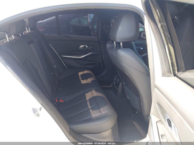 3MW5R1J0XM8C01185 BMW 2021