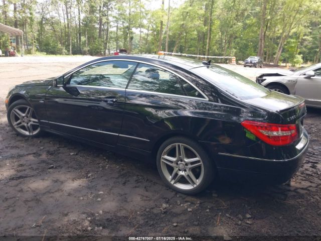 2012 MERCEDES-BENZ E 350 WDDKJ5KB2CF138129 Photo 2