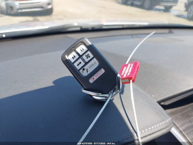JHMZC5F11KC001282 Honda leb3(h4)
