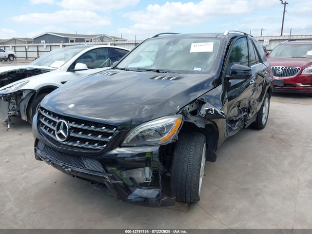 Mercedes-Benz 2015 2015 4JGDA5GB2FA445325 Image 2