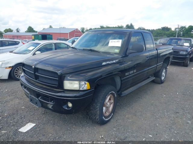 2000 DODGE RAM 1500 1B7HF13Z0YJ139939 Photo 1