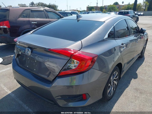 Honda l15b7 2018 JHMFC1F30JX012875 Image 4