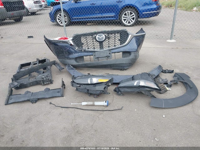 Mazda py 2021 3MVDMABL5MM247552 Image 12