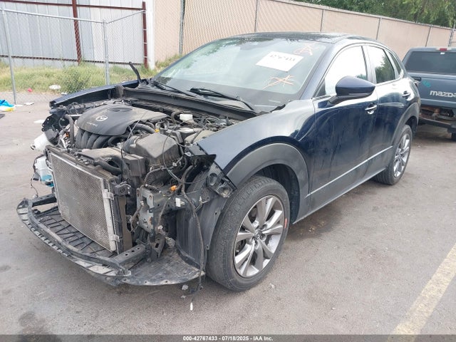 Mazda py 2021 3MVDMABL5MM247552 Image 2