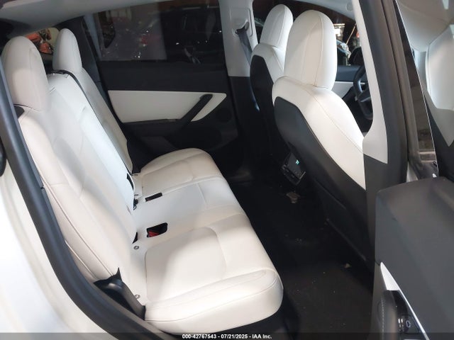 2021 TESLA MODEL Y 5YJYGDEE8MF069164 Photo 7