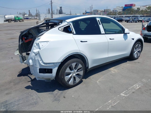 7SAYGDEE1PA137728 Tesla 2023