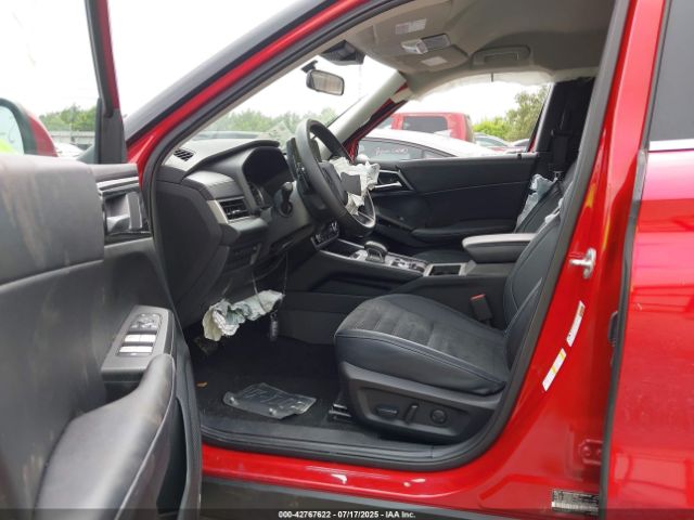 2024 MITSUBISHI OUTLANDER JA4J4VA8XRZ043581 Photo 4